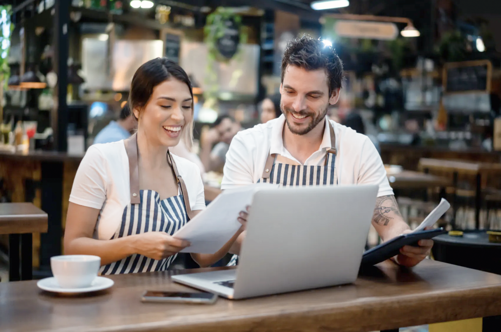 The Perks of Hiring a Restaurant Bookkeeper on Time